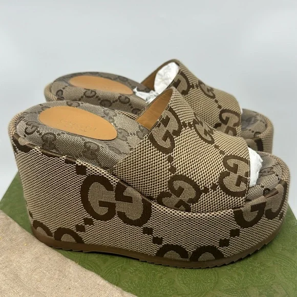 Gucci Brown Jumbo Monogram Platform Wedge Sandals, Sz 34 1/2 Box & Dustbags - Picture 7 of 16